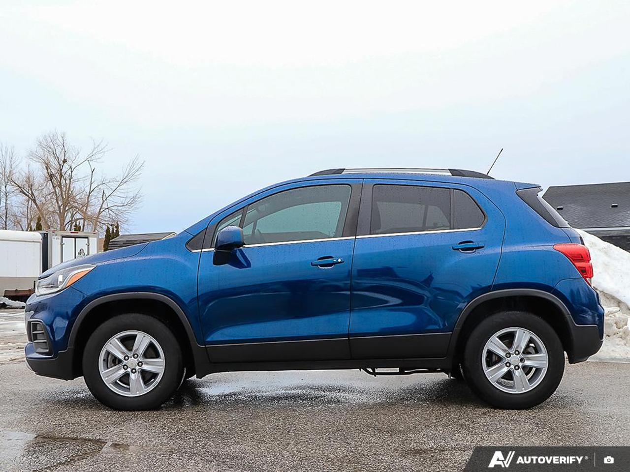 2019 Chevrolet Trax LT, LOW KM'S, REMOTE START, PWR S/ROOF, R/V CAM Photo2