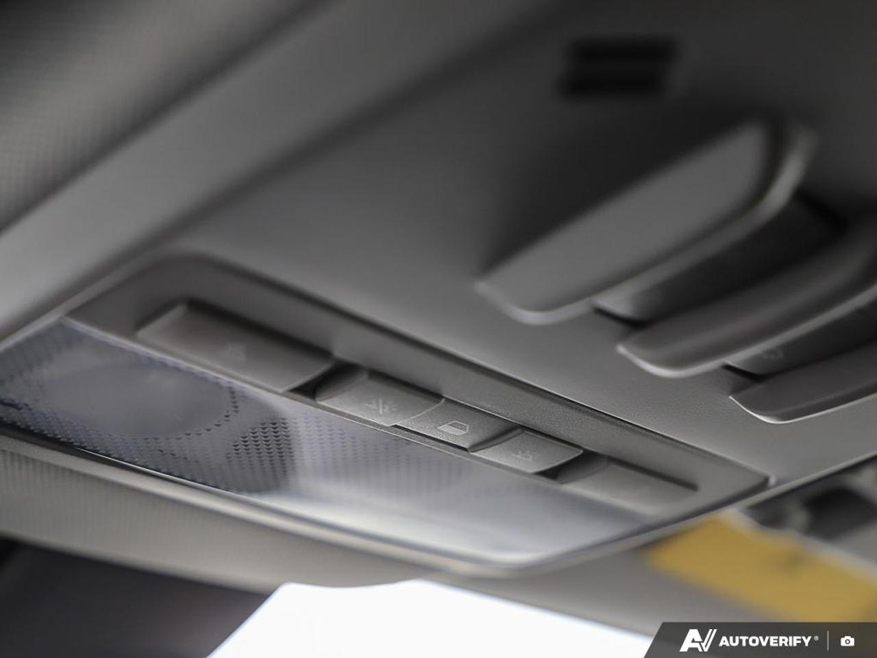 2019 Chevrolet Trax LT, LOW KM'S, REMOTE START, PWR S/ROOF, R/V CAM Photo