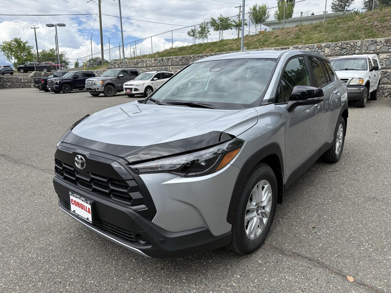 2026 Toyota Corolla Cross LE AWD Photo