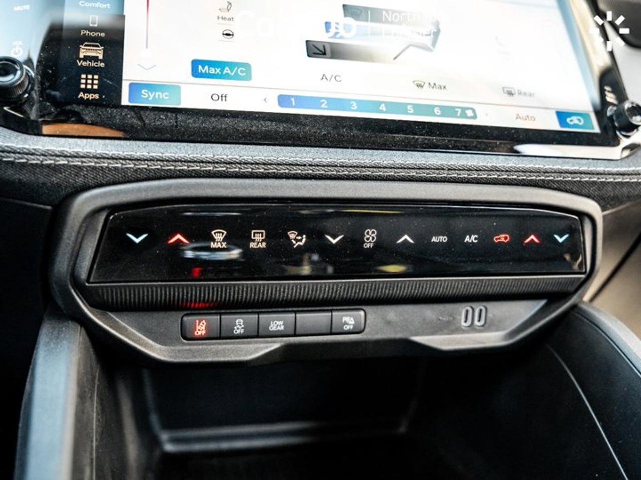 2026 Jeep Cherokee Laredo Heated Seats & Wheel Remote Start Active Lane Management Photo
