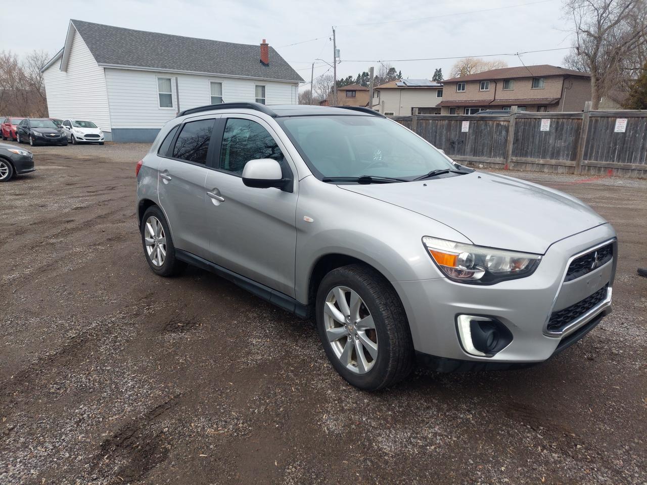 Used 2015 Mitsubishi RVR GT for sale in Oshawa, ON