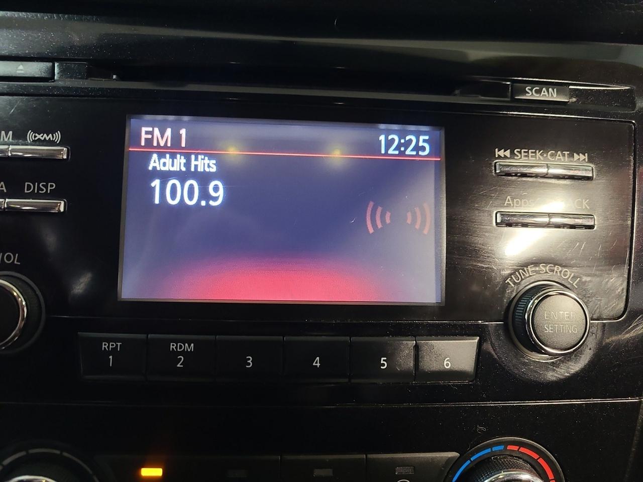 2016 Nissan Rogue SV - Photo #22