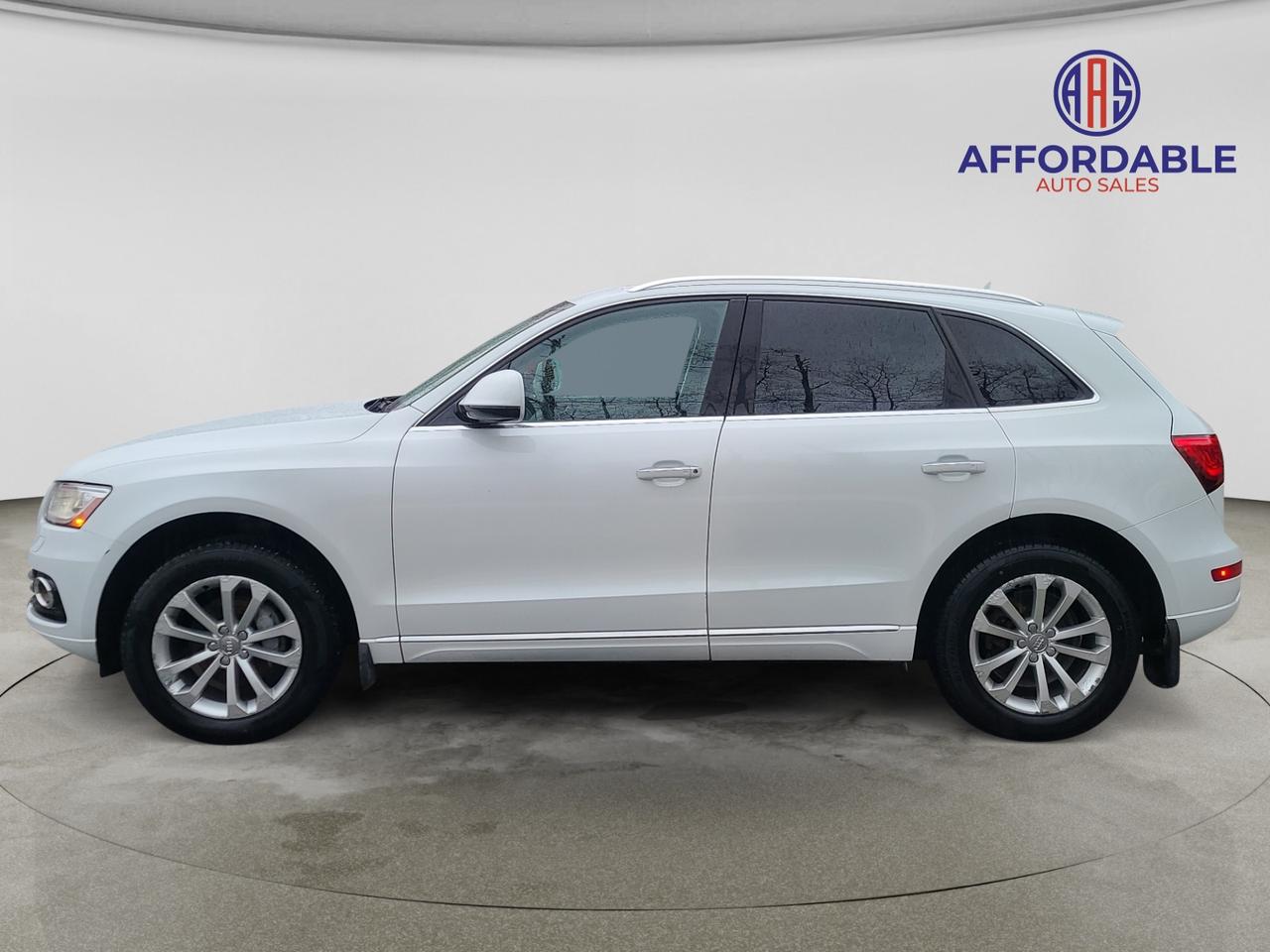 2015 Audi Q5 2.0T Progressiv - Photo #2