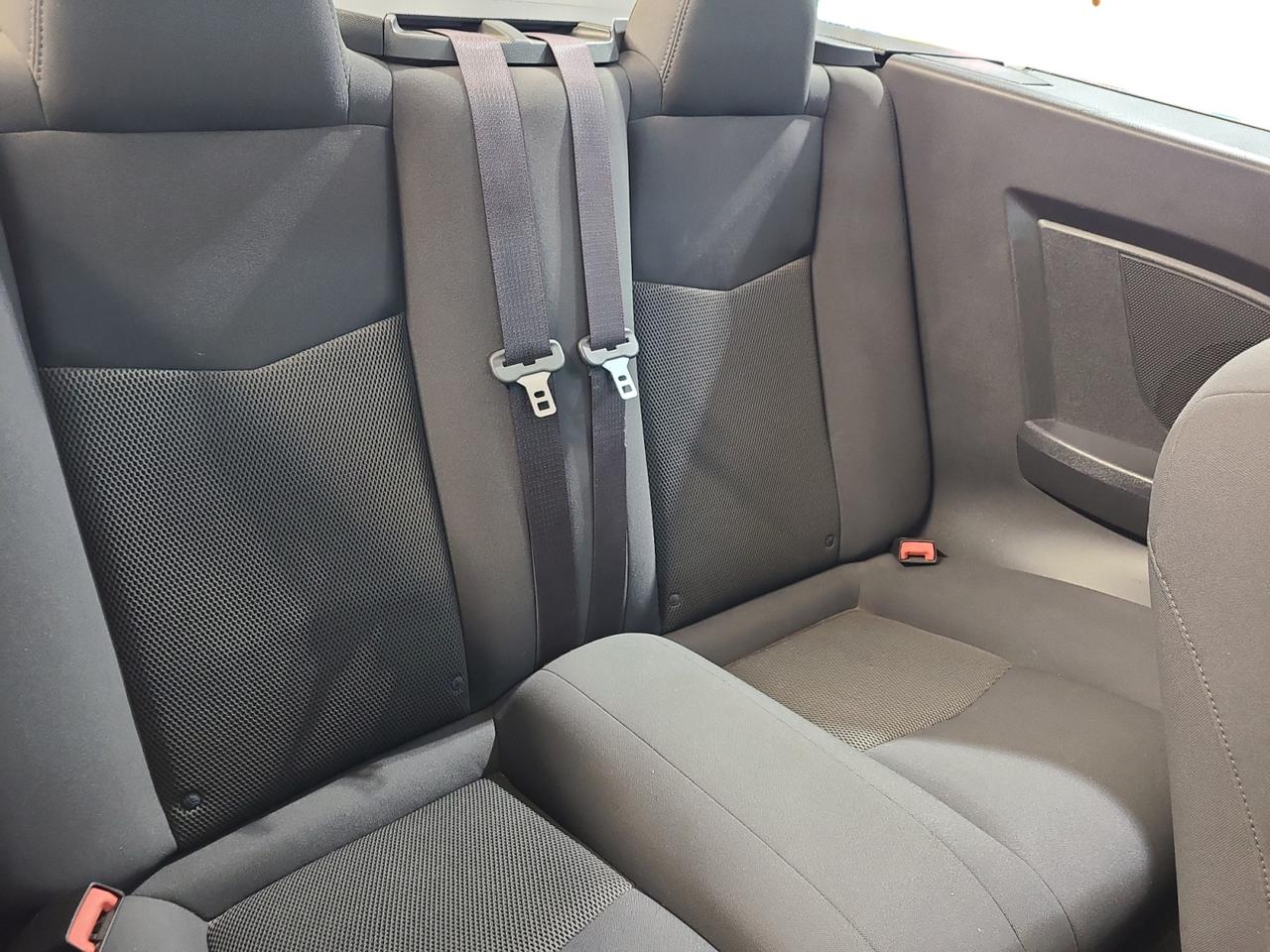 2010 Chrysler Sebring Touring - Photo #17