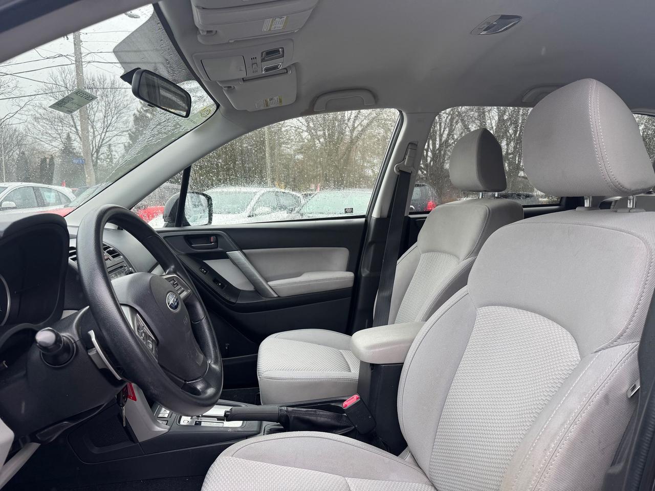 2015 Subaru Forester 5dr Wgn CVT 2.5i Convenience PZEV Photo