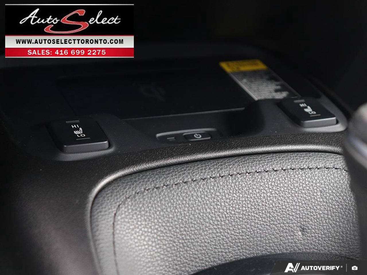 2020 Toyota Corolla XSE Sunroof - Leather - Apple Carplay Photo