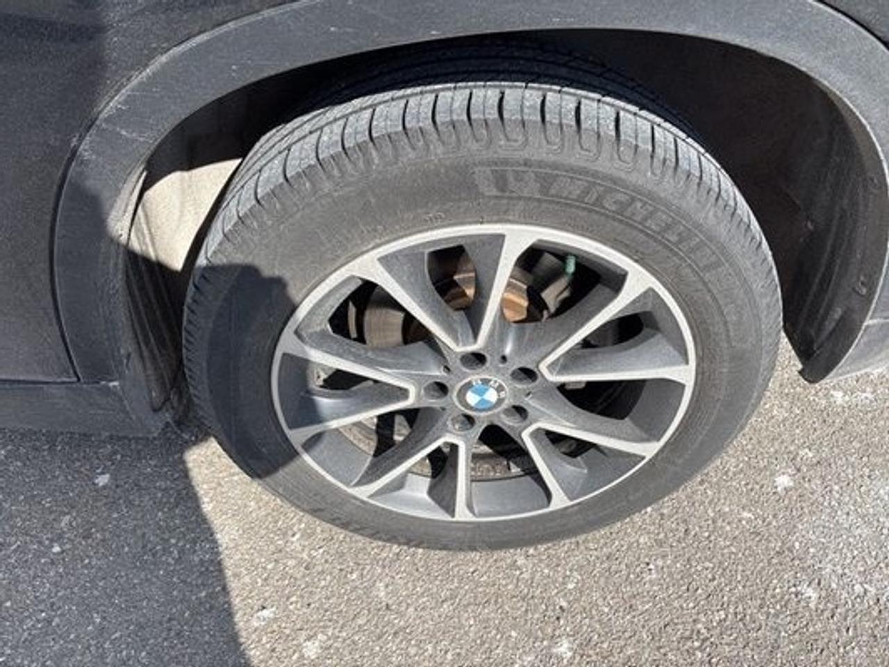 2016 BMW X5 xDrive35d TERRA DAKOTA LEATHER|SPORT A/T W/SHIFT PADDLES| DRIVING ASSISTANT PLUS | WHLS 19 X 9 STAR SPOKE LT| PREMIUM PKG ESSENTIAL Photo