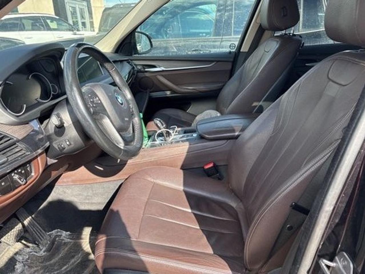 2016 BMW X5 xDrive35d TERRA DAKOTA LEATHER|SPORT A/T W/SHIFT PADDLES| DRIVING ASSISTANT PLUS | WHLS 19 X 9 STAR SPOKE LT| PREMIUM PKG ESSENTIAL Photo