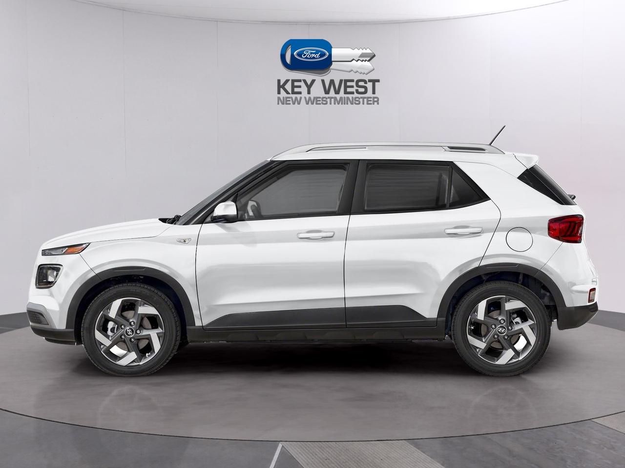 2023 Hyundai Venue Preferred IVT Photo1