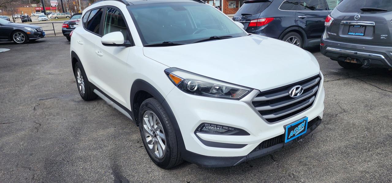 2018 Hyundai Tucson 2.0L SE AWD Photo