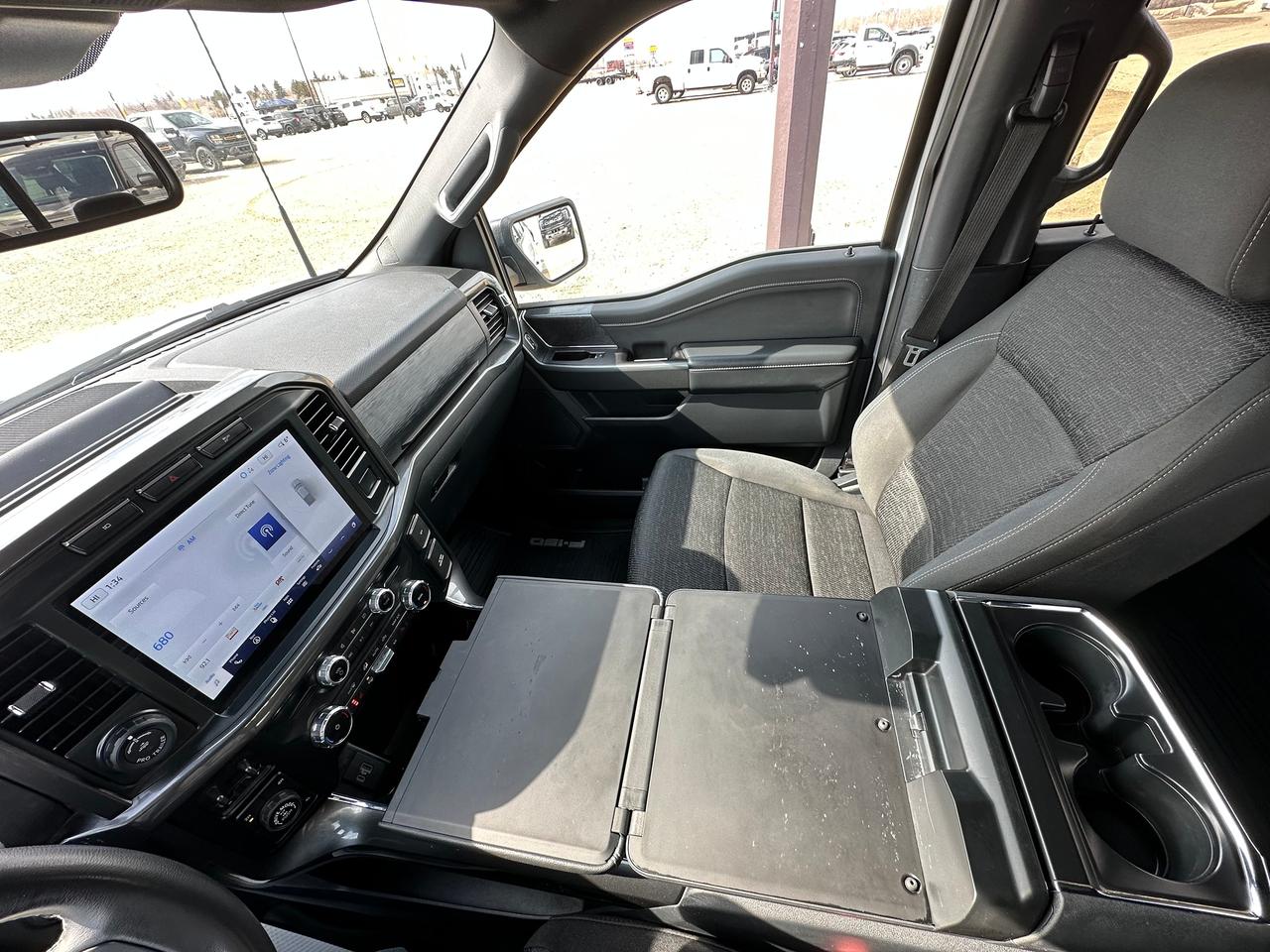 2023 Ford F-150 XLT Photo5