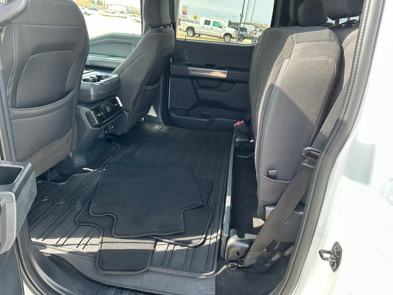 2023 Ford F-150 XLT Photo5