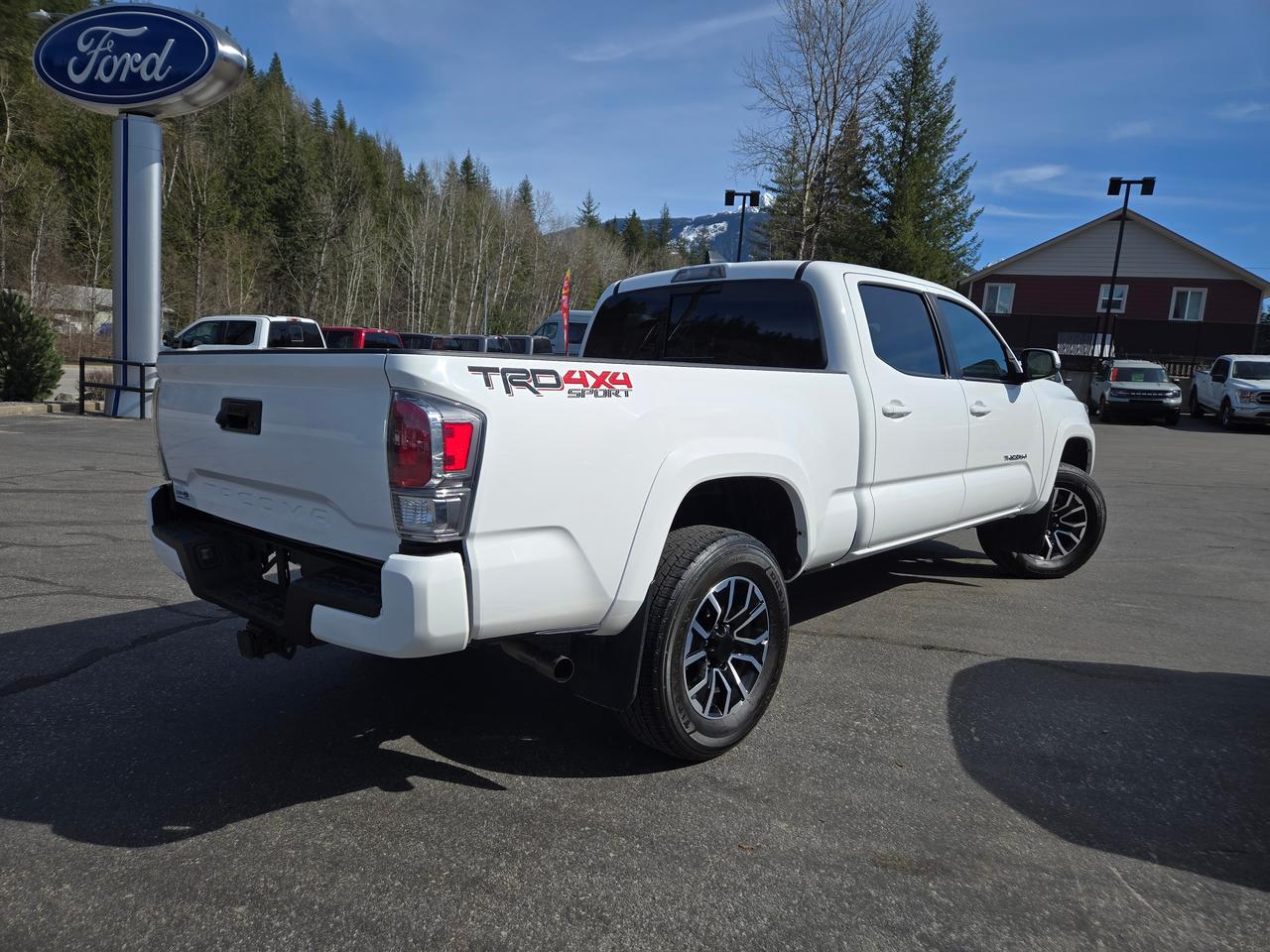 2023 Toyota Tacoma Base Photo4