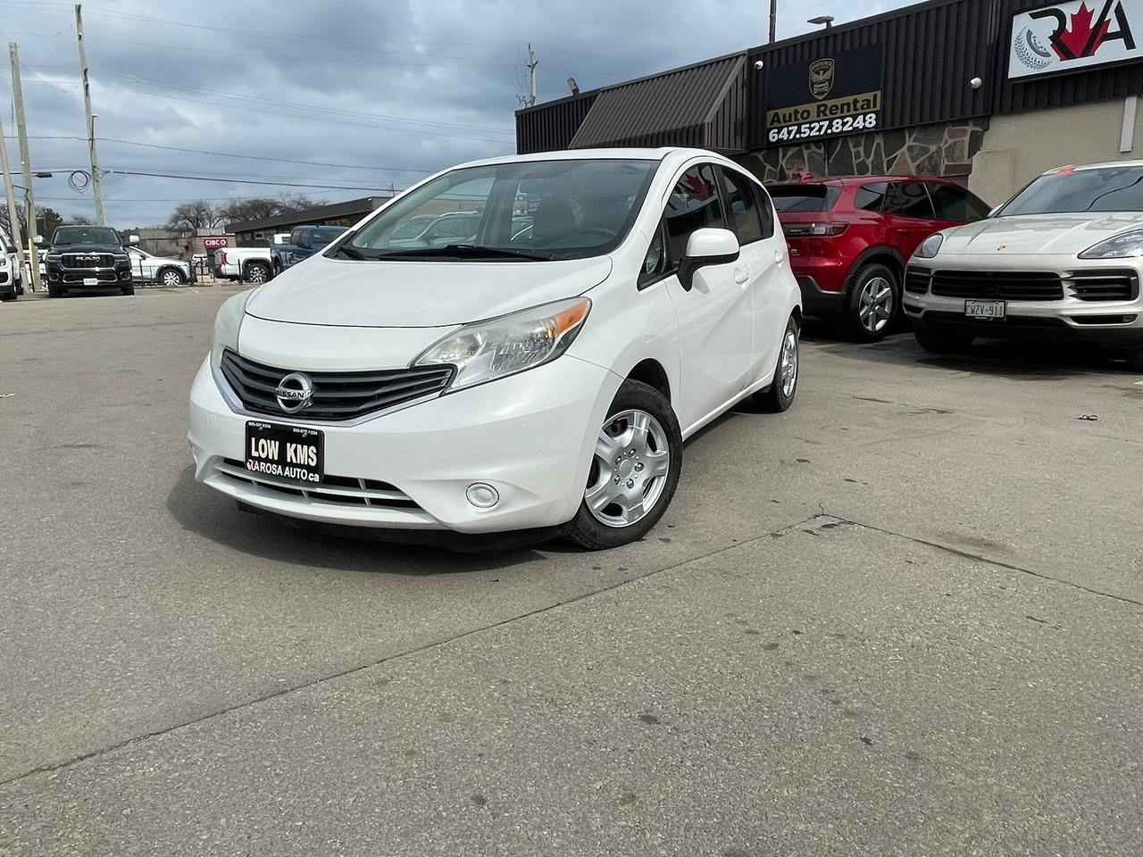 2014 Nissan Versa Note LOW KM NEW TRANSMISTION CAMERA SAFETY CERTRIFED Photo