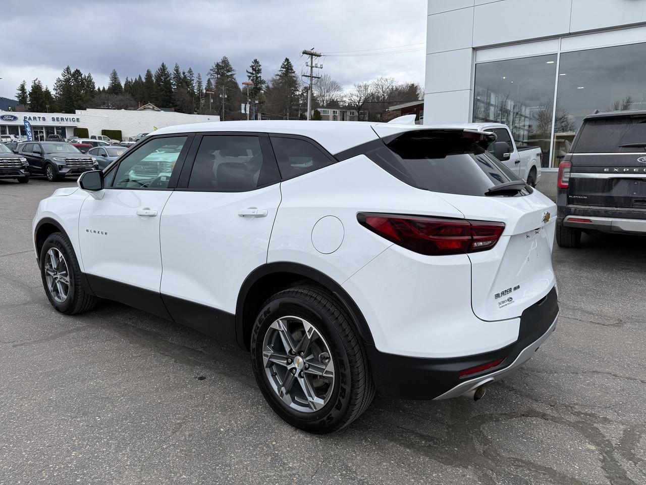 2023 Chevrolet Blazer LT Photo2