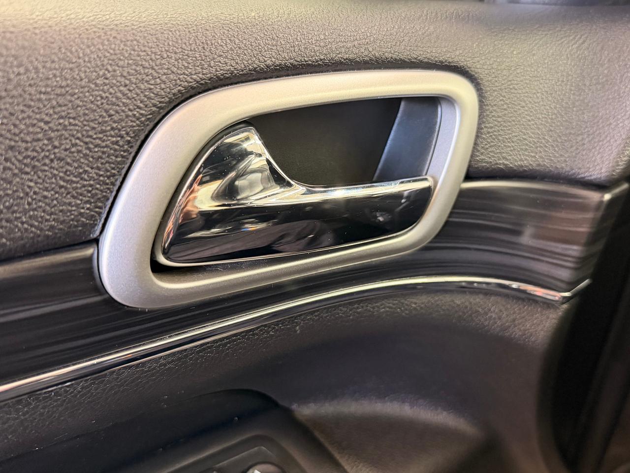 2019 Jeep Grand Cherokee Limited 4x4+Safety Group+Tow PKG+CLEAN CARFAX Photo59