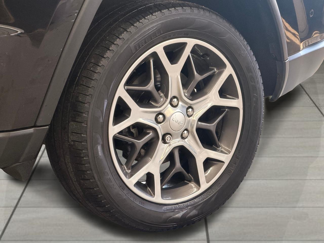 2019 Jeep Grand Cherokee Limited 4x4+Safety Group+Tow PKG+CLEAN CARFAX Photo