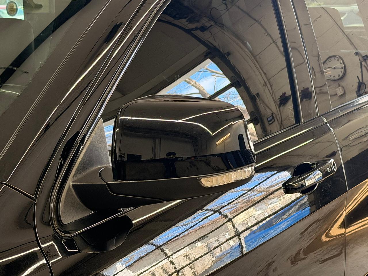 2019 Jeep Grand Cherokee Limited 4x4+Safety Group+Tow PKG+CLEAN CARFAX Photo