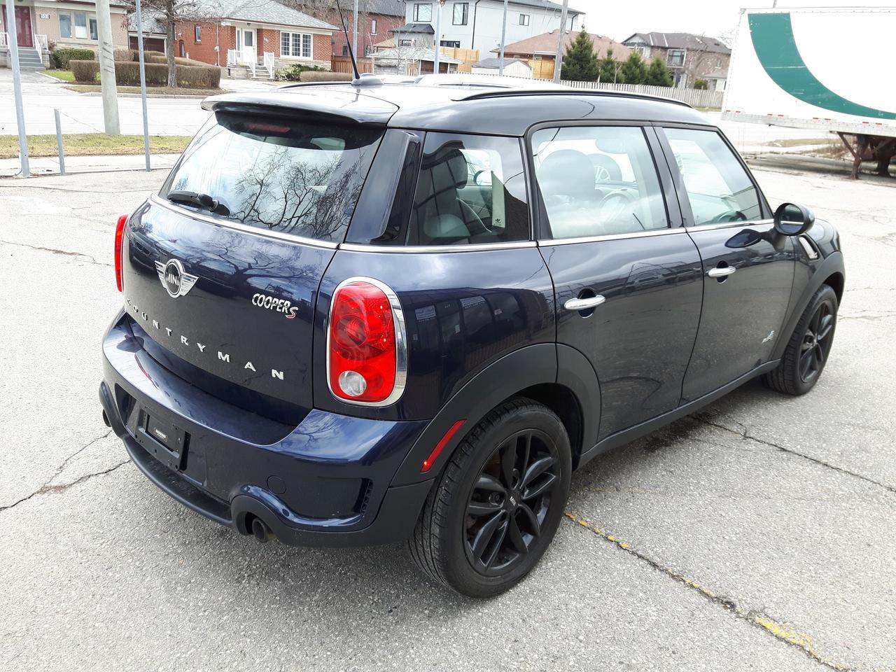 2013 MINI Cooper Countryman S ALL4 Photo