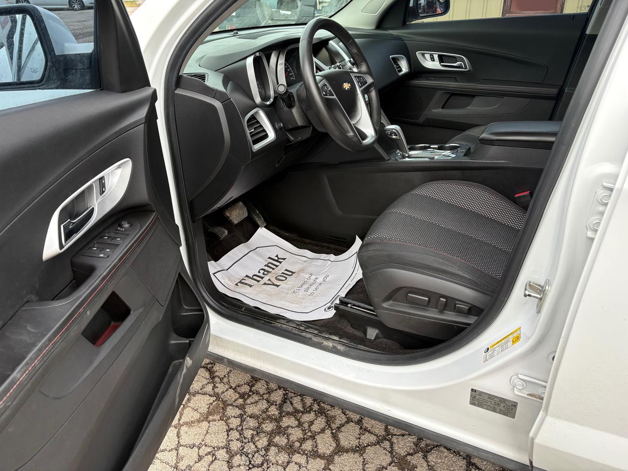 2015 Chevrolet Equinox LT Photo