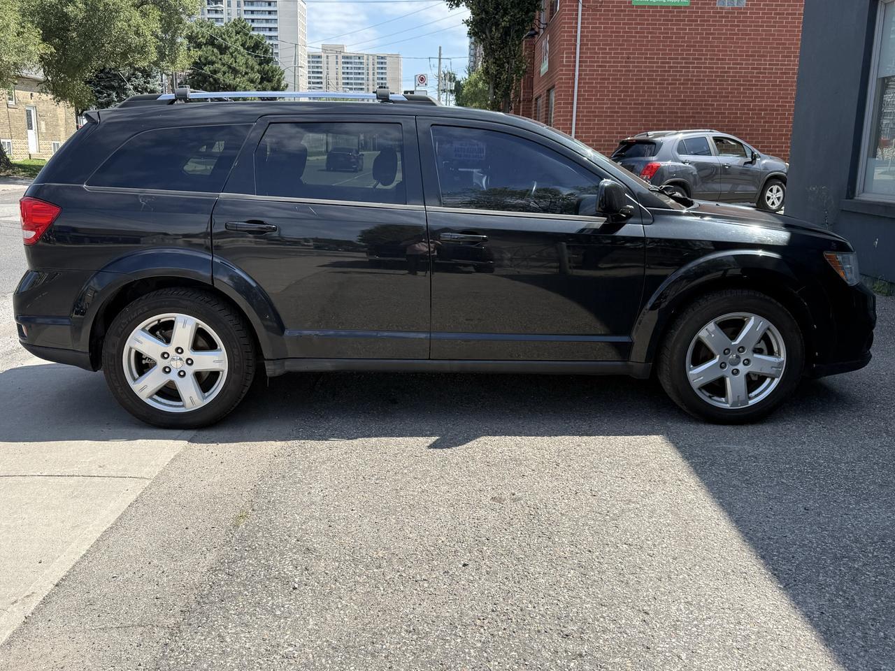 2012 Dodge Journey FWD 4DR SXT Photo