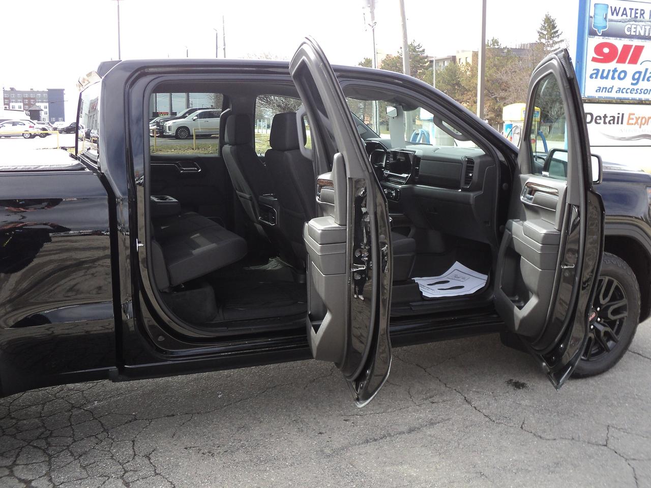 2024 GMC Sierra 1500 Elevation CrewCab X31 4WD 3.0L6cylDiesel 6'7"Box Photo