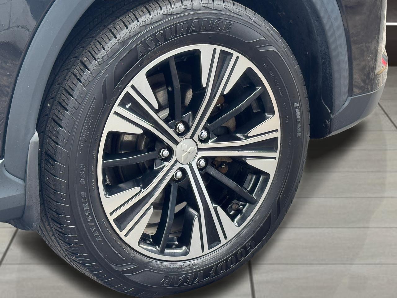 2018 Mitsubishi Eclipse Cross SE S-AWD+Adaptive Cruise+CLEAN CARFAX Photo