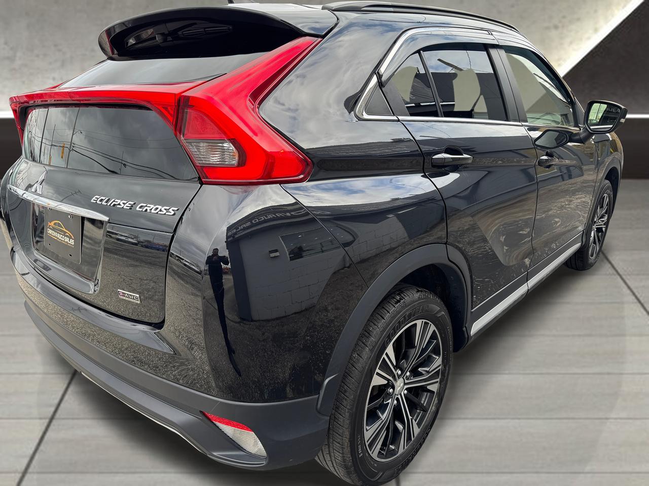 2018 Mitsubishi Eclipse Cross SE S-AWD+Adaptive Cruise+CLEAN CARFAX Photo