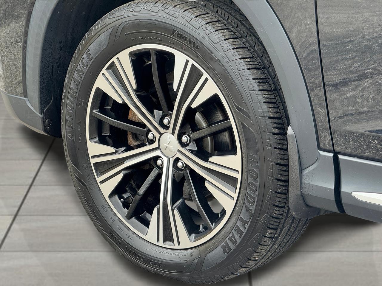 2018 Mitsubishi Eclipse Cross SE S-AWD+Adaptive Cruise+CLEAN CARFAX Photo