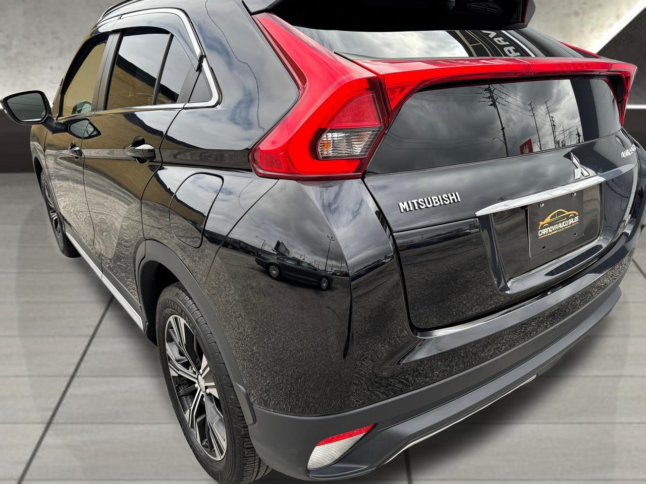 2018 Mitsubishi Eclipse Cross SE S-AWD+Adaptive Cruise+CLEAN CARFAX Photo