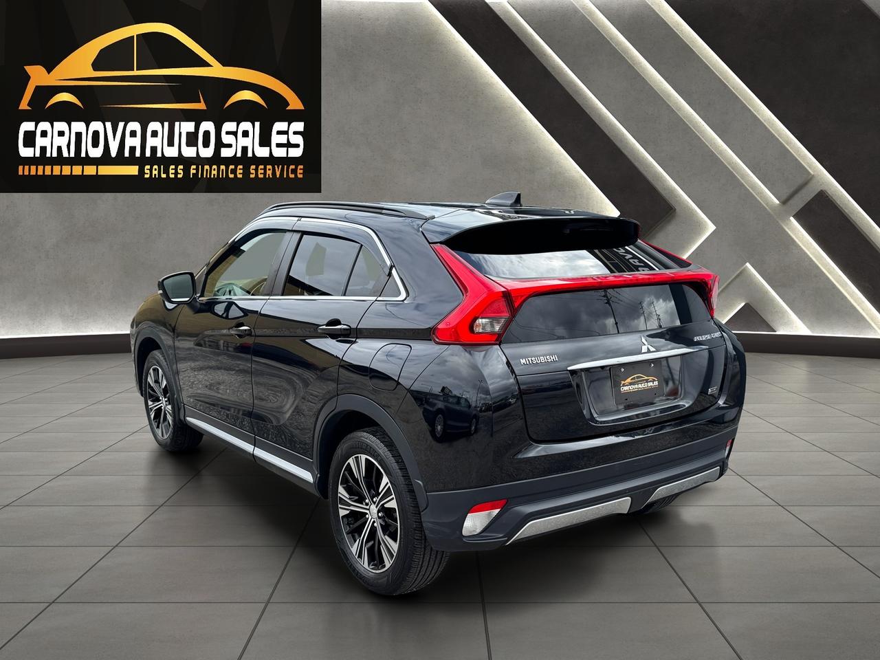 2018 Mitsubishi Eclipse Cross SE S-AWD+Adaptive Cruise+CLEAN CARFAX Photo