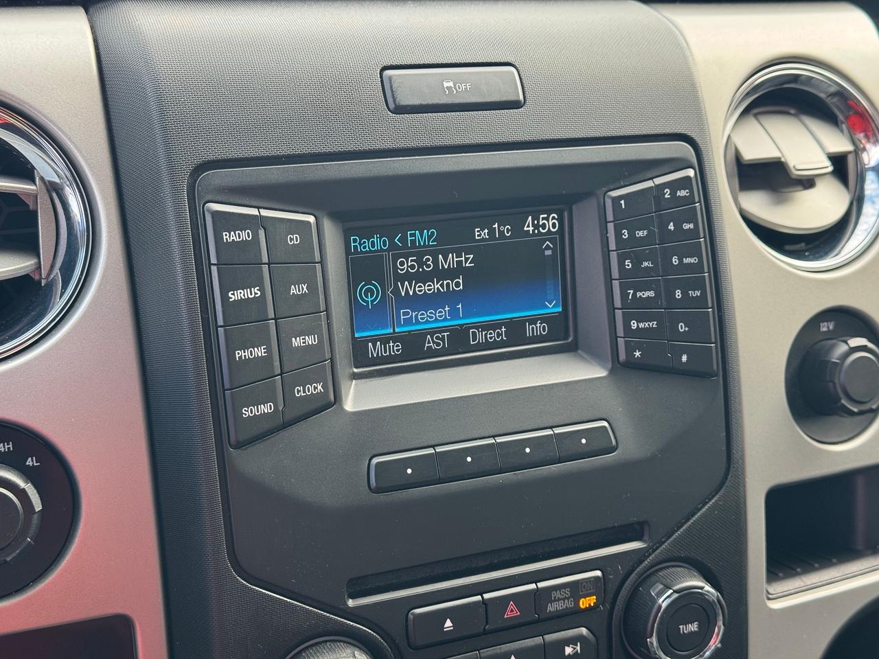 2014 Ford F-150 XL **ONE OWNER**CLEAN CARFAX** Photo