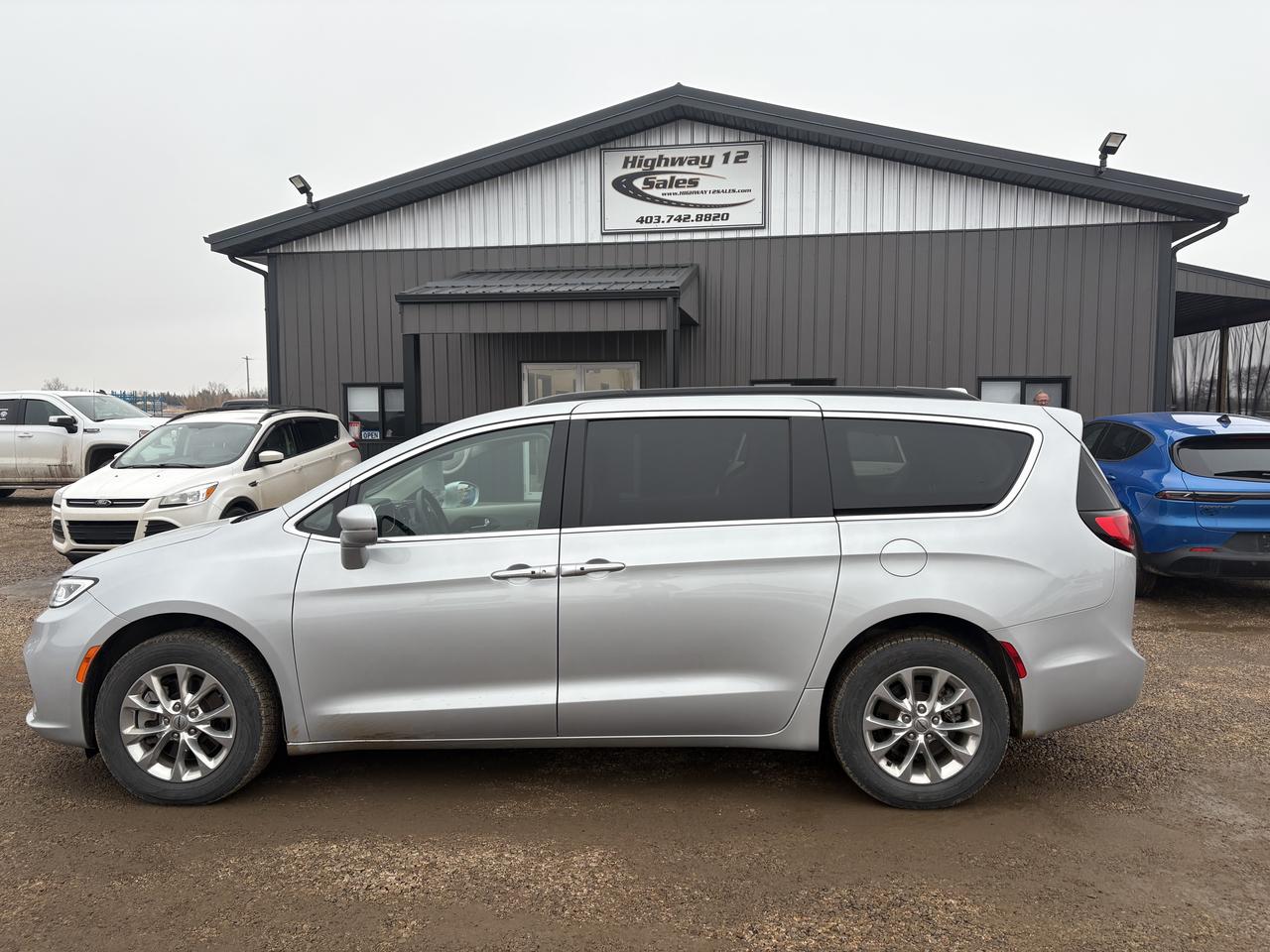 2022 Chrysler Pacifica TOURING L AWD