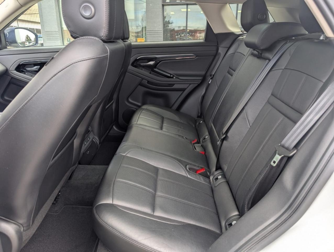 2020 Land Rover Evoque S * FULL DEALER SERVICE RECORDS * PANO SUNROOF - Photo #22