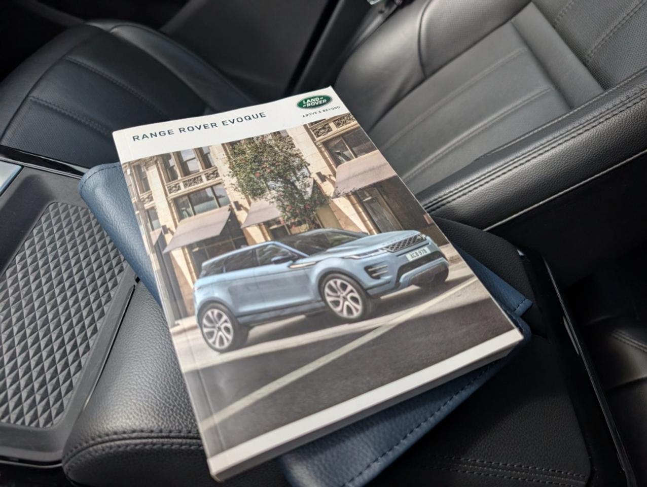 2020 Land Rover Evoque S * FULL DEALER SERVICE RECORDS * PANO SUNROOF - Photo #25