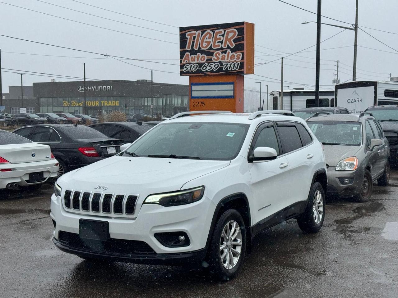 2019 Jeep Cherokee North, 4X4, WELL MAINTAINED, ONE OWNER, CERTIFIED Photo