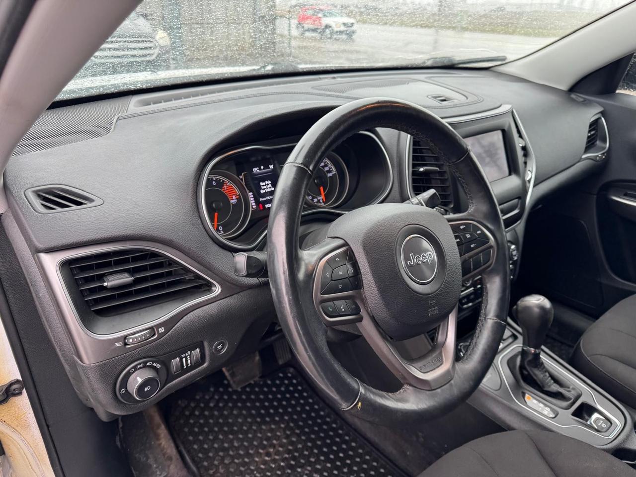 2019 Jeep Cherokee North, 4X4, WELL MAINTAINED, ONE OWNER, CERTIFIED Photo