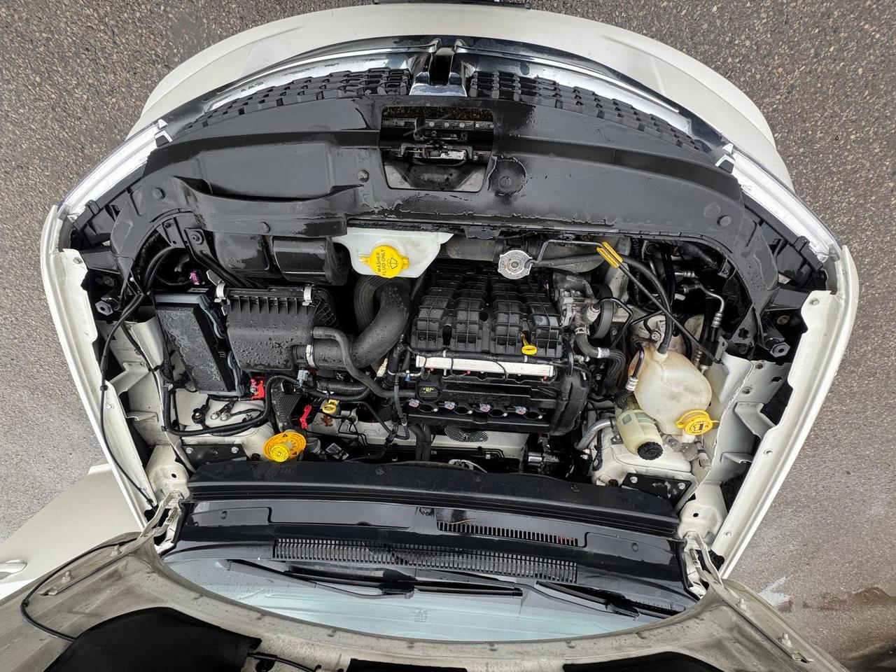 2016 Dodge Journey CVP, WELL MAINTAINED, ONLY 177KMS, CERTIFIED Photo