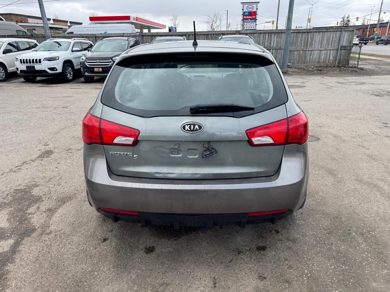2012 Kia Forte5 LX, WELL MAINTAINED, 185KMS, CERTIFIED Photo3