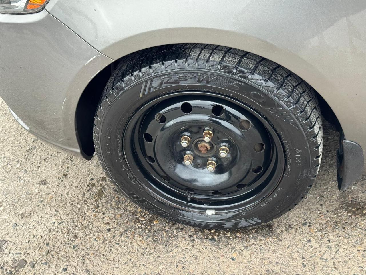 2012 Kia Forte5 LX, WELL MAINTAINED, 185KMS, CERTIFIED Photo