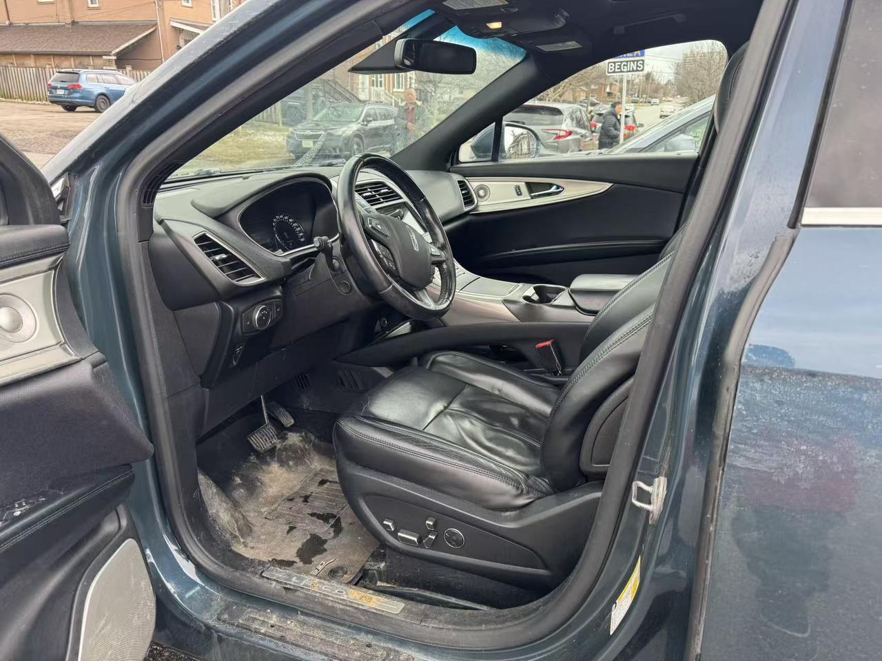 2016 Lincoln MKX AWD 4DR RESERVE Photo