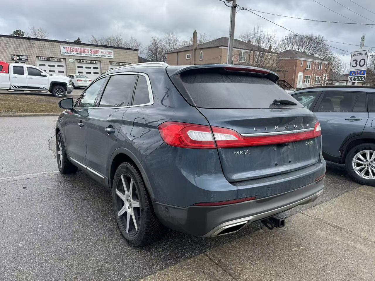 2016 Lincoln MKX AWD 4DR RESERVE Photo