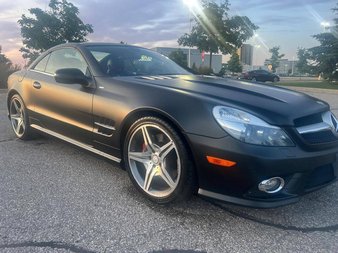 2011 Mercedes-Benz SL-Class SL 550 Night Edition Photo