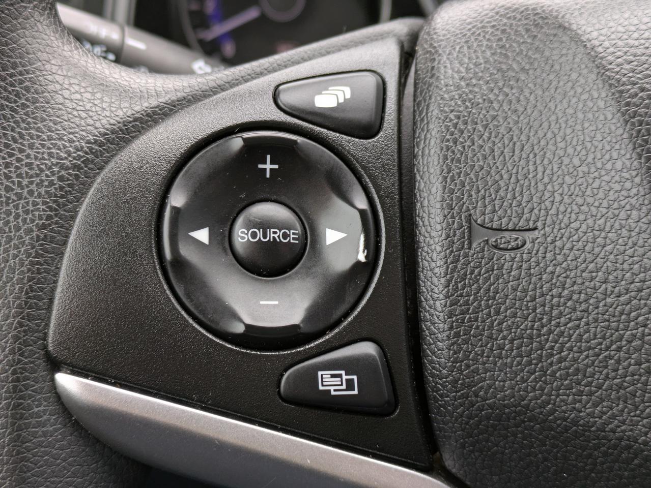 2015 Honda Fit 5dr HB CVT LX Photo
