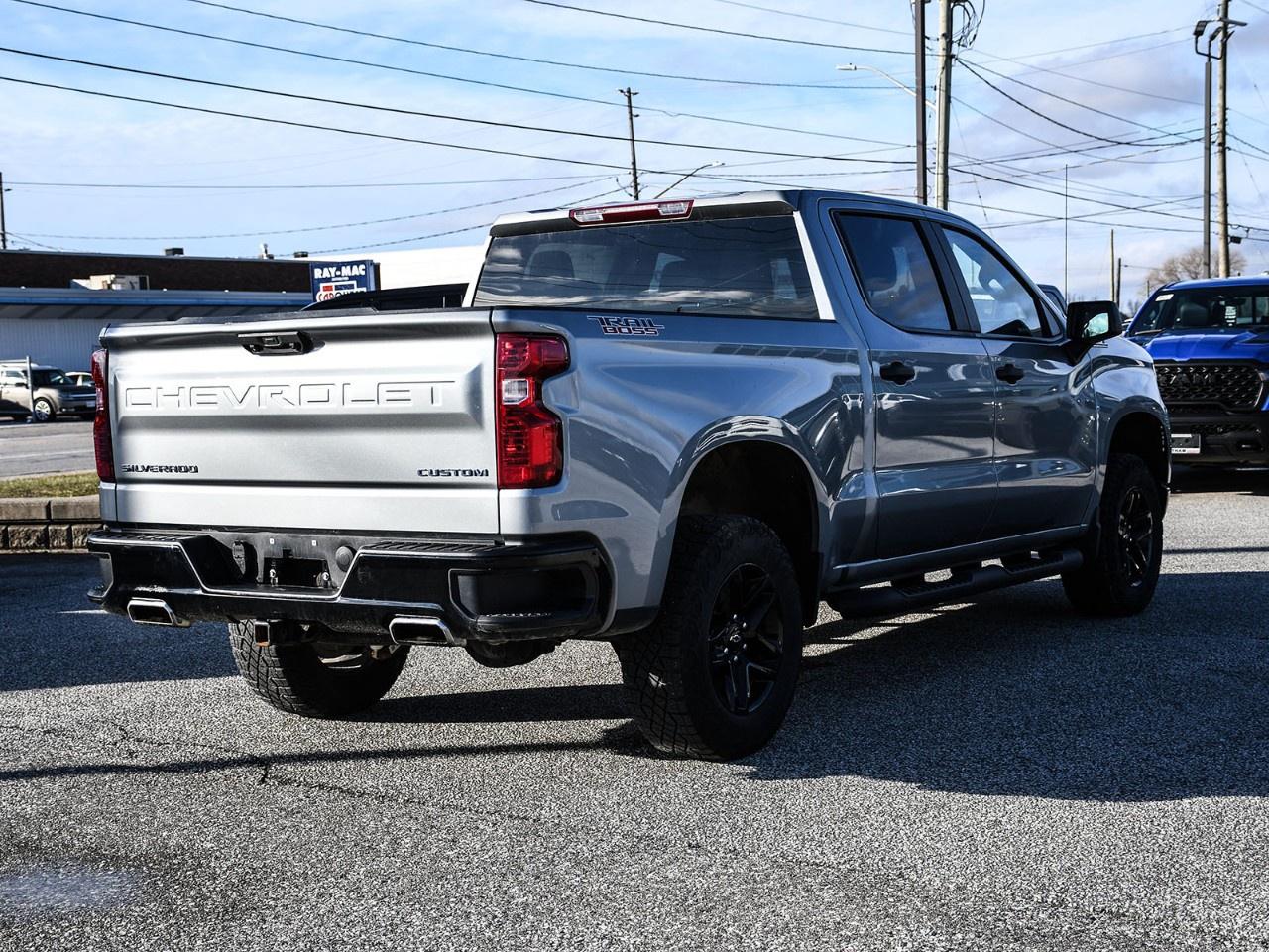 2024 Chevrolet Silverado 1500 Crew Cab Short Box 4-Wheel Drive Custom Trail Boss Photo3