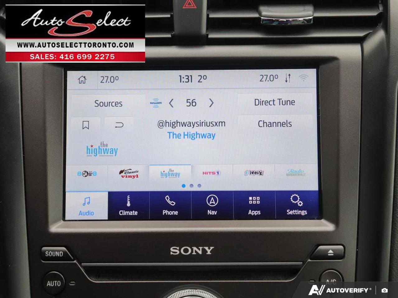 2020 Ford Fusion Hybrid Titanium **Hybrid** Leather - Sunroof - Carplay - Clean CP Photo