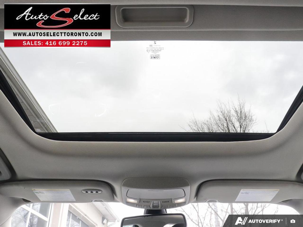 2020 Ford Fusion Hybrid Titanium **Hybrid** Leather - Sunroof - Carplay - Clean CP Photo