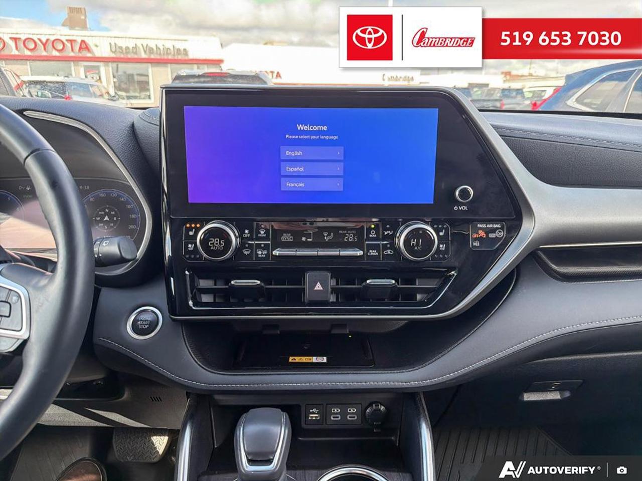 2024 Toyota Highlander LIMITED  Photo