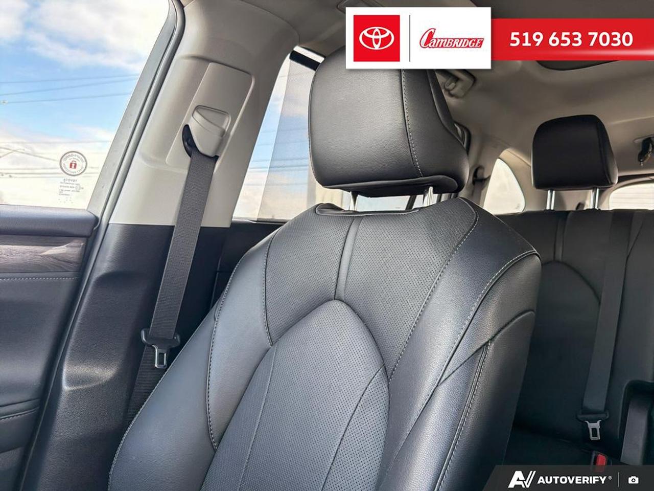 2024 Toyota Highlander LIMITED  Photo