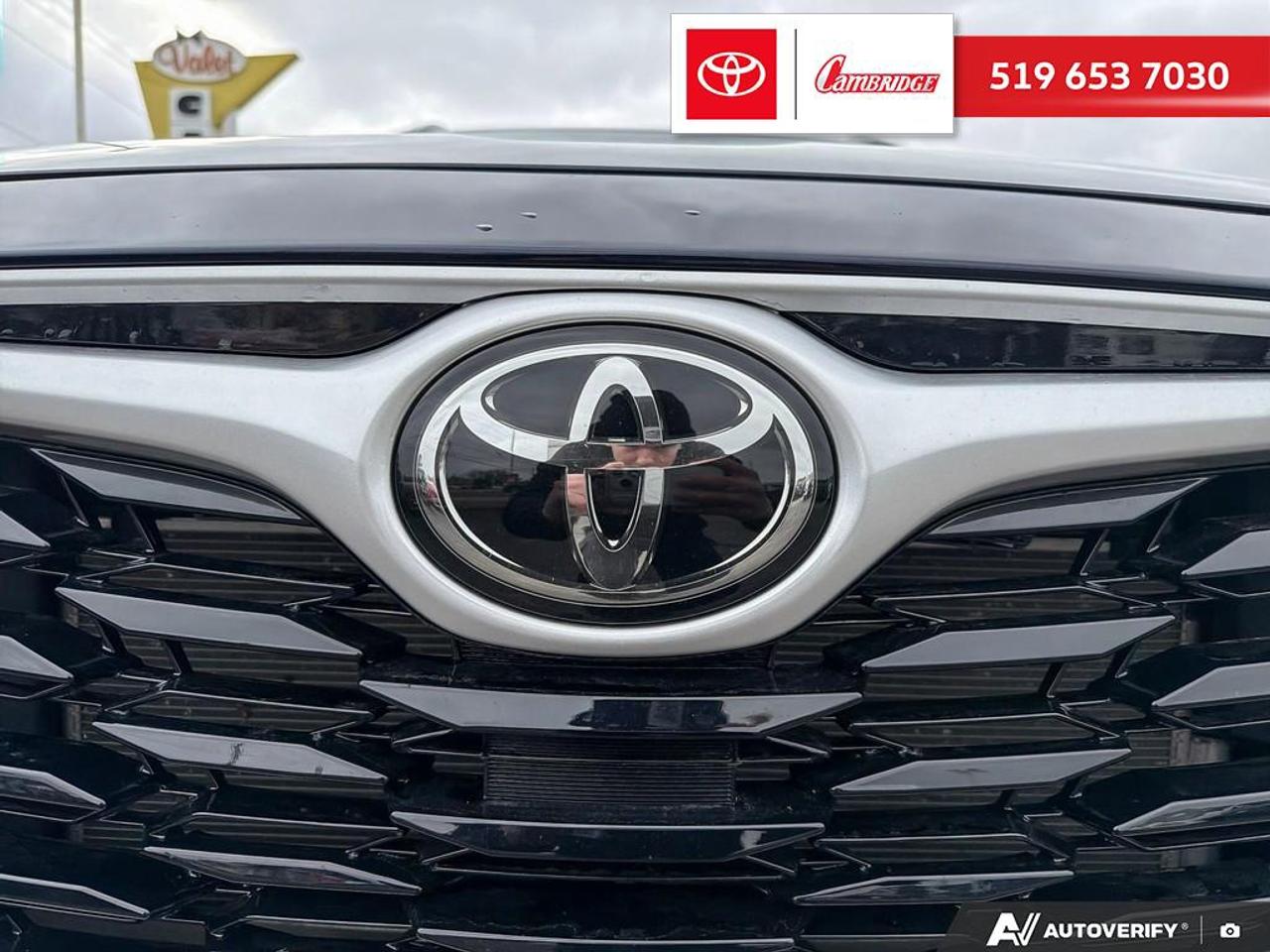 2022 Toyota Highlander XLE Photo